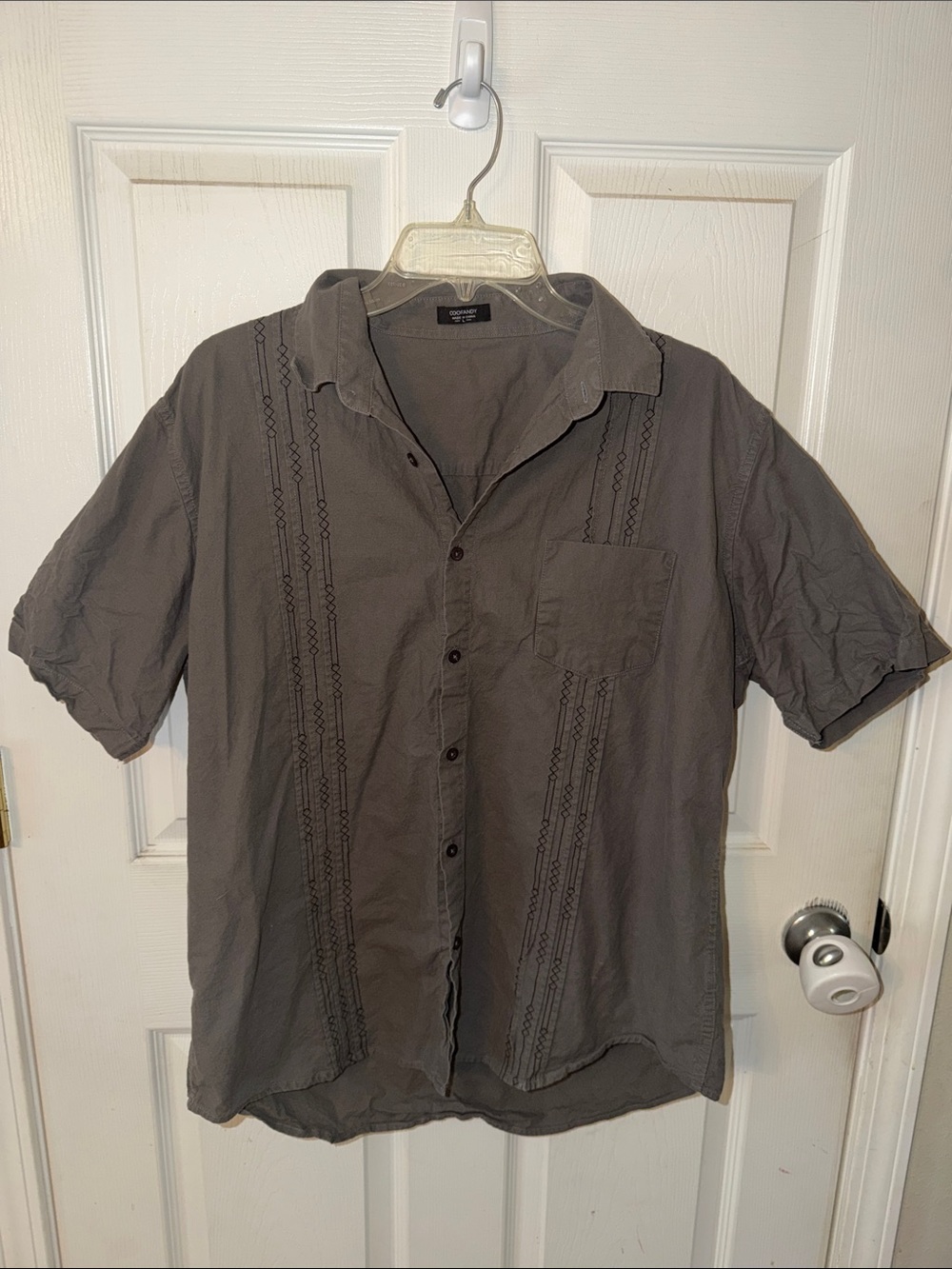 Men's Short-Sleeve Button-Up L